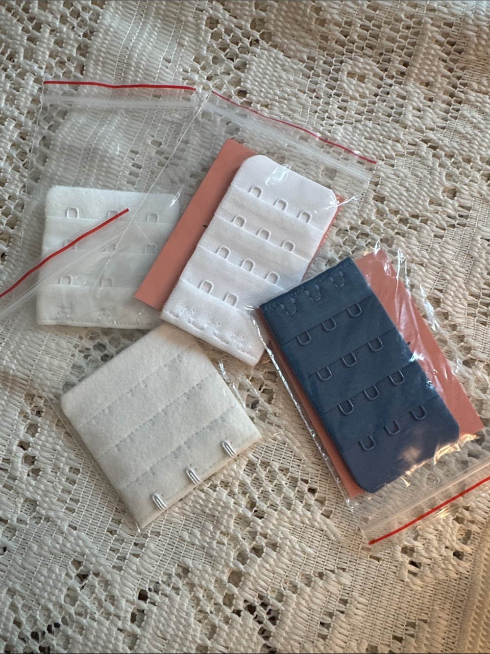 Shapermint White Bra Extenders 4 included